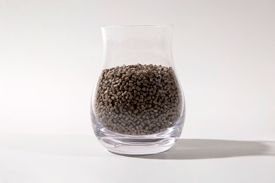 立昌的氟塑料可以應(yīng)用的行業(yè)可不止一個(gè)！